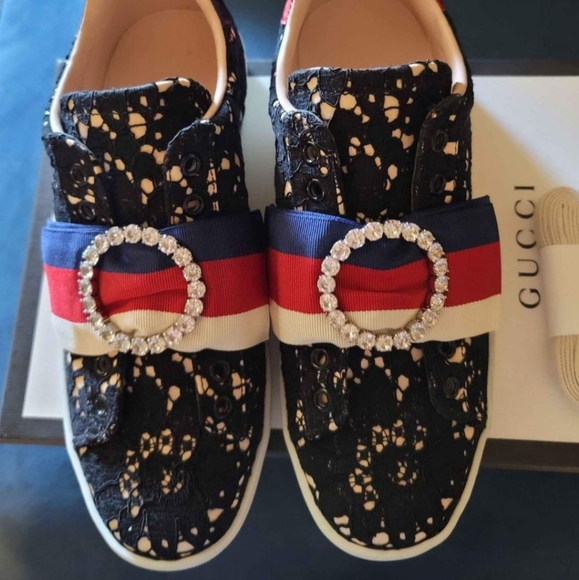 Authentic 💯% Gucci ace with sylvie web - Picture 5 of 5